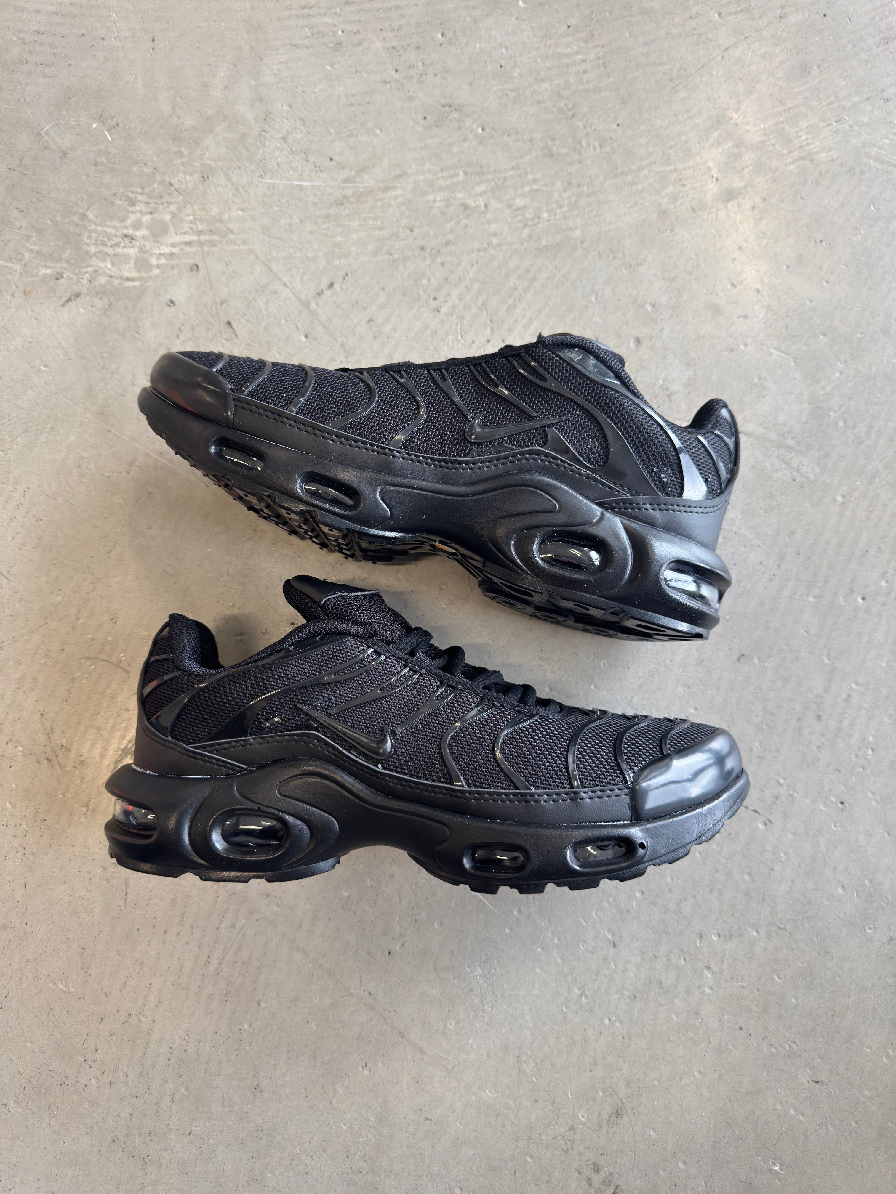 Nike Air Max TN siyah