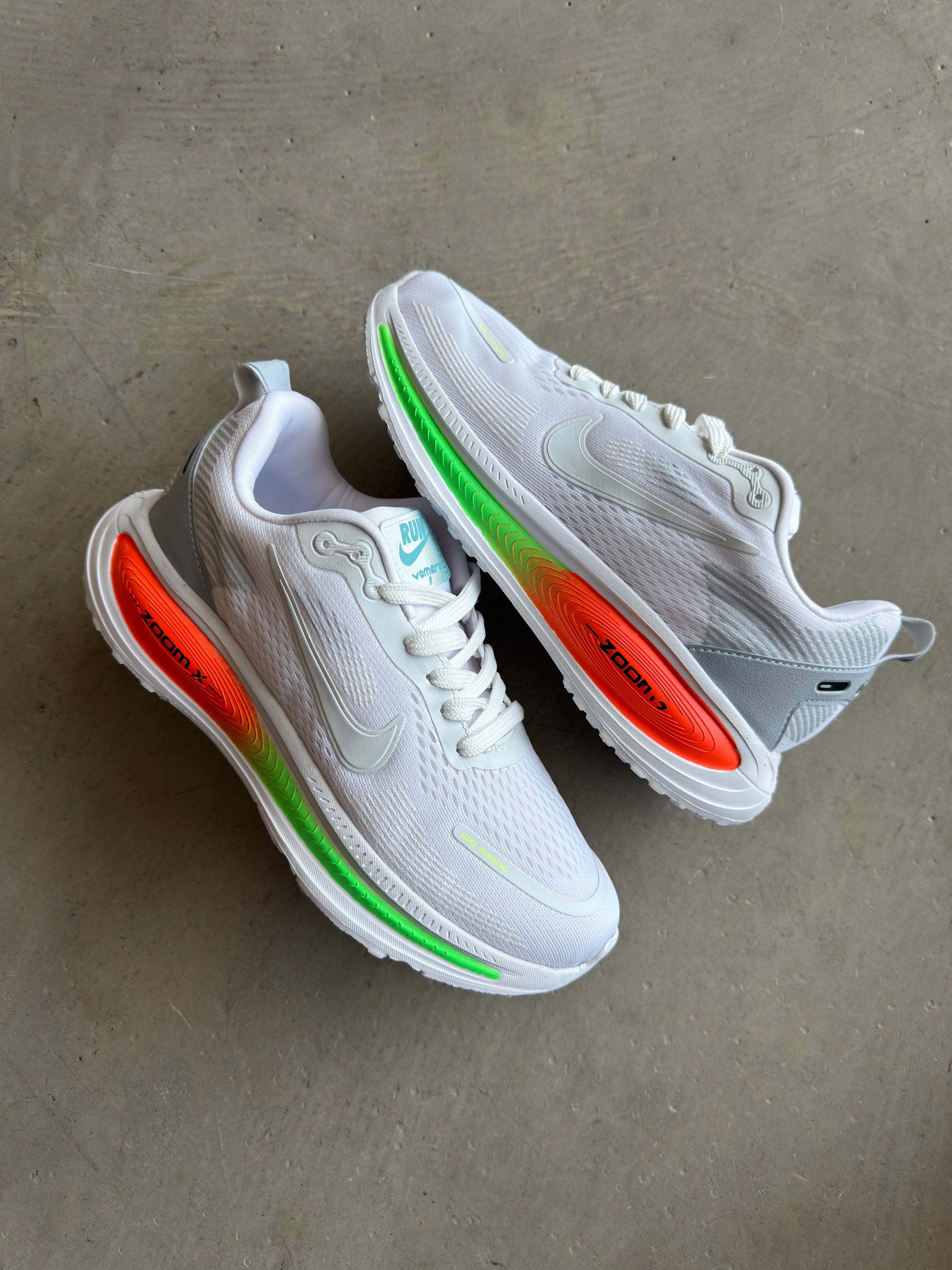 Nıke Turuncu Yeşil detay sneakers