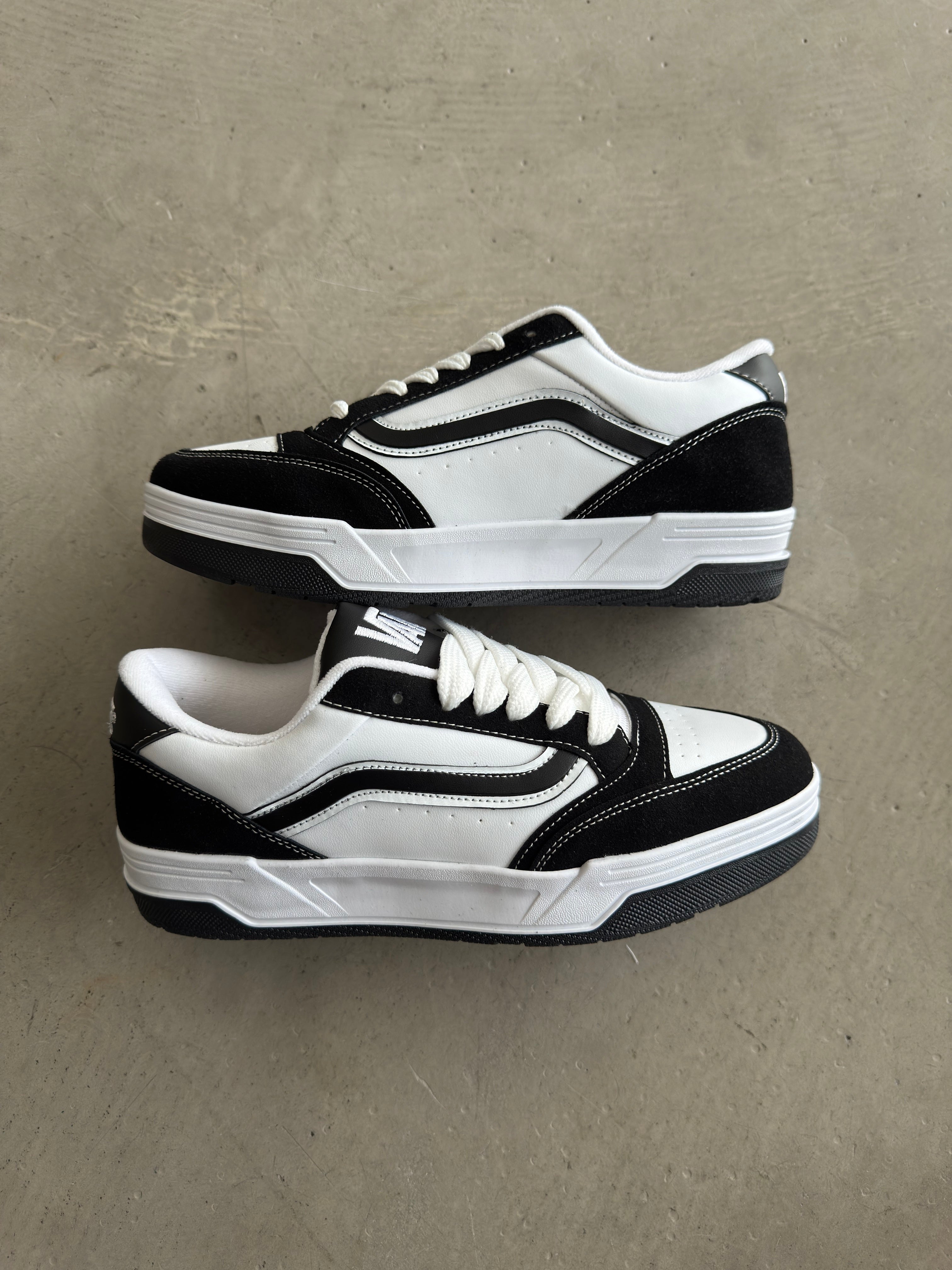 Vans Siyah Beyaz Sneakers