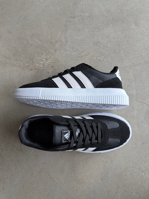 Adidas Siyah Beyaz Şerit Sneakers