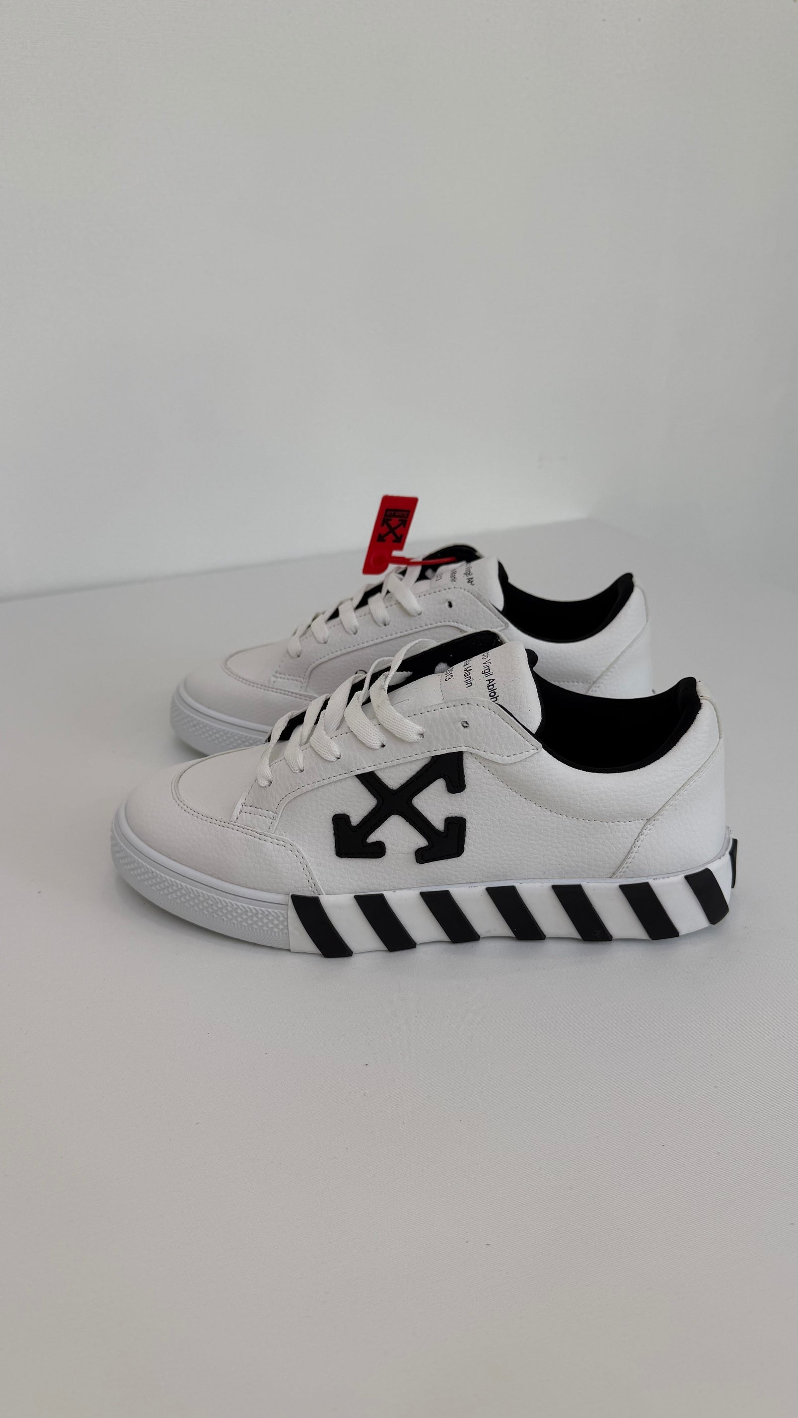 white off beyaz