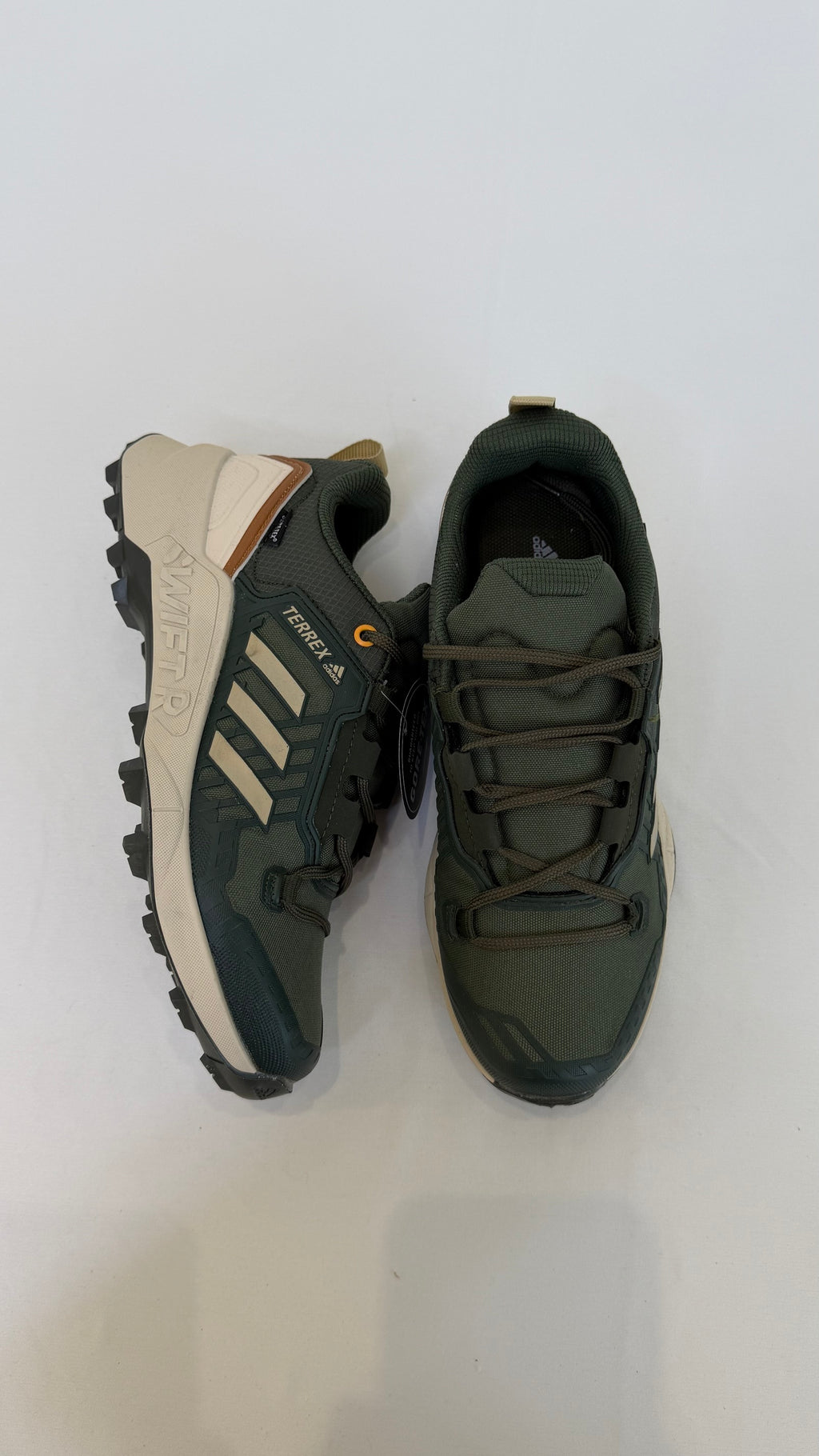 adidas terrex koyu yeşil
