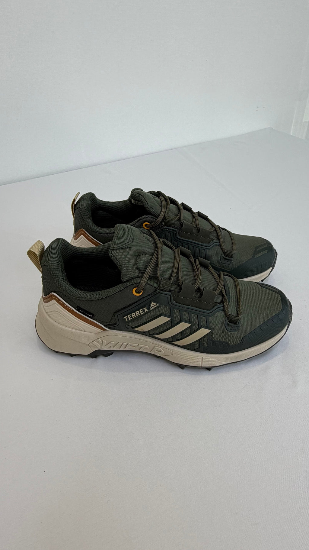 adidas terrex koyu yeşil